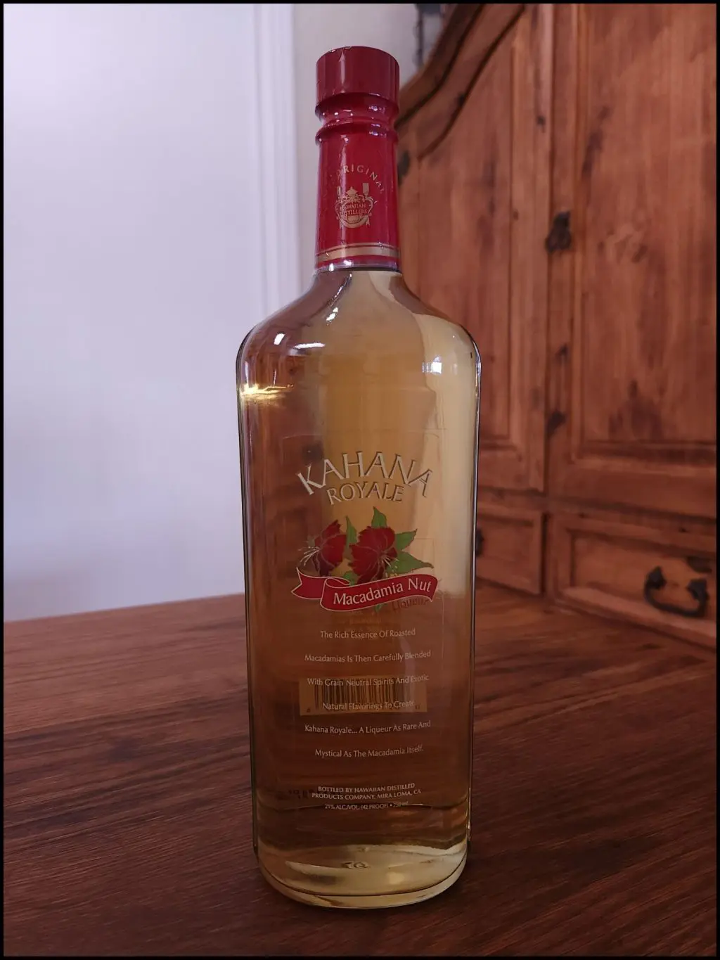Kahana Royale Macadamia Nut Liqueur Review | Let's Drink It!